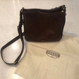 Fossil Preston Zip Crossbody: Espresso color
